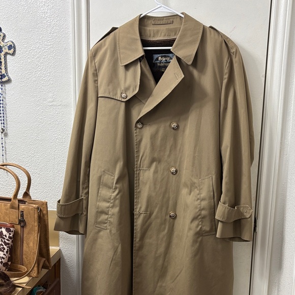 Other - Botany Weathertopper Men's Over Coat. 44 Reg. Removable Fleece Lining.